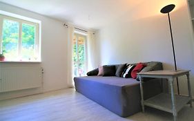 Zentrale Ferienwohnung „Treibholz“ Im Sonnenblumenhaus