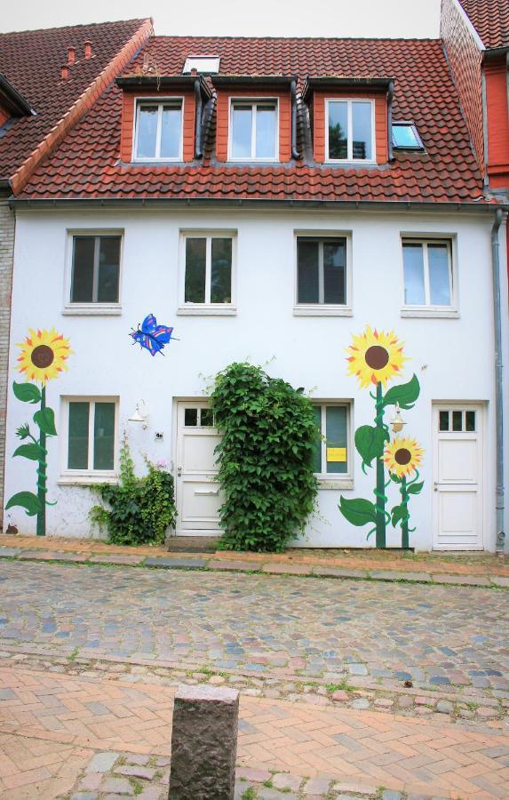 Zentrale Ferienwohnung „Treibholz“ Im Sonnenblumenhaus Flensborg Eksteriør billede